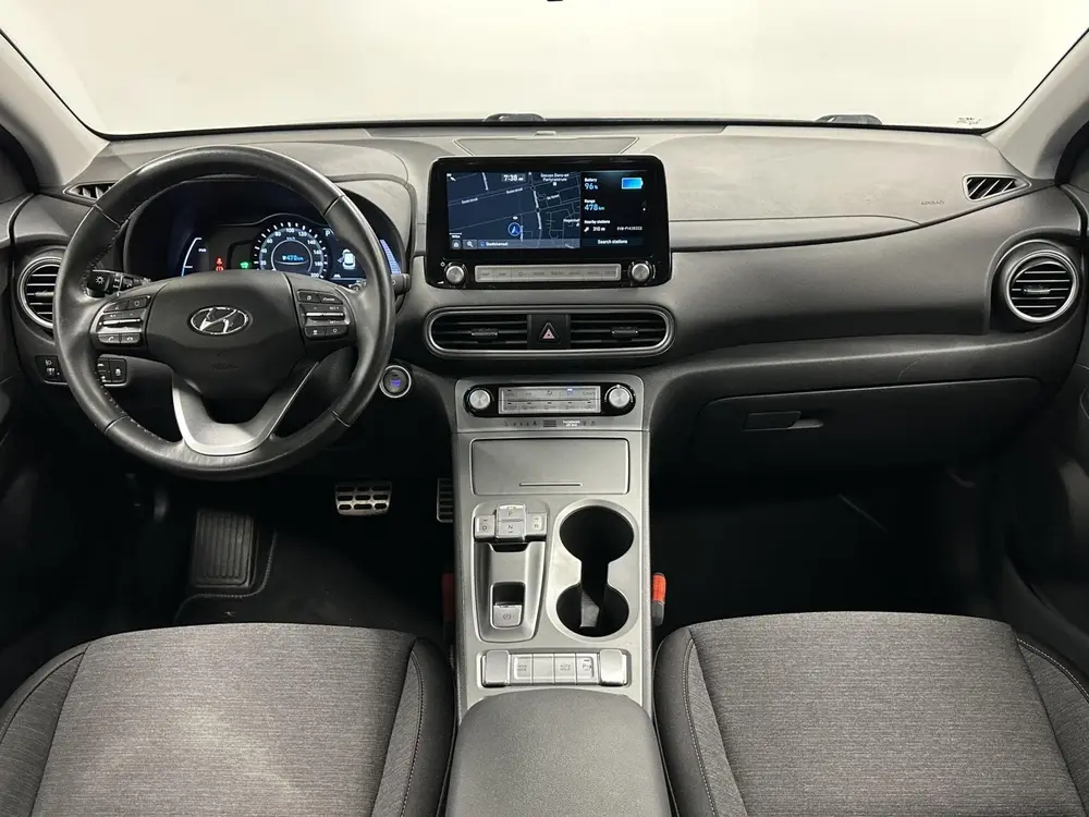 Hyundai KONA EV Comfort 64 kWh 3 Fase Warmtepomp CAMERA uit 2020, foto 2