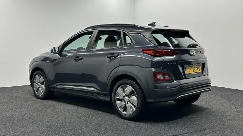 Hyundai KONA EV Comfort 64 kWh 3 Fase Warmtepomp CAMERA uit 2020, foto 4