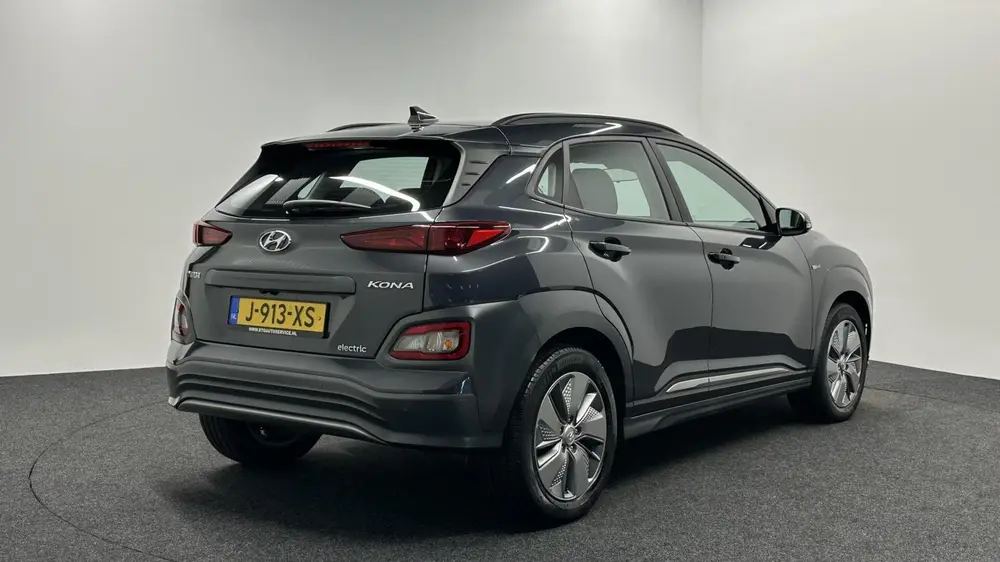 Hyundai KONA EV Comfort 64 kWh 3 Fase Warmtepomp CAMERA uit 2020, foto 5