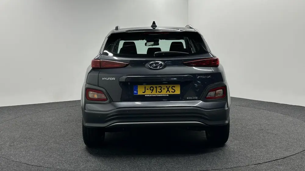 Hyundai KONA EV Comfort 64 kWh 3 Fase Warmtepomp CAMERA uit 2020, foto 7