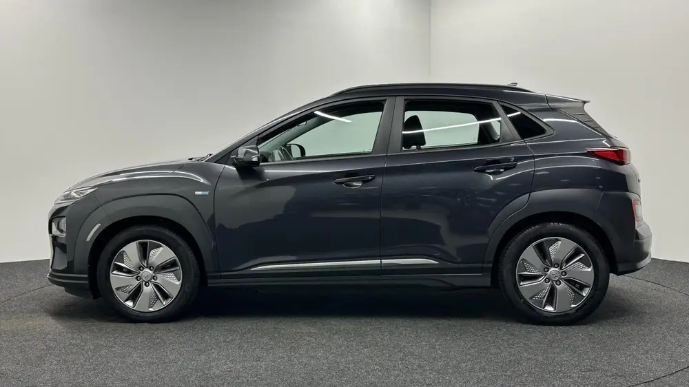 Hyundai KONA EV Comfort 64 kWh 3 Fase Warmtepomp CAMERA uit 2020, foto 8