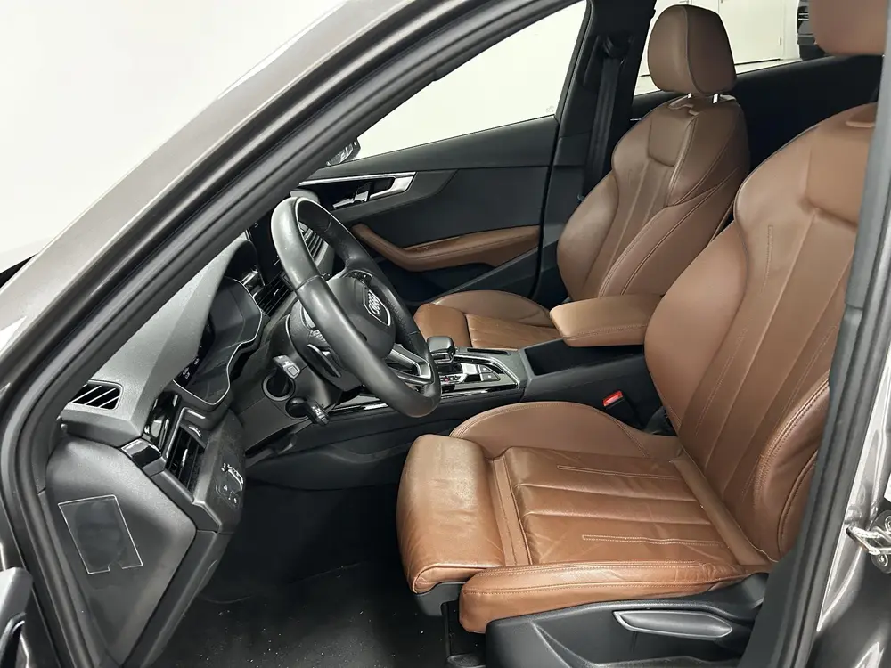 Audi A4 35 TFSI Business Edition uit 2021, foto 7