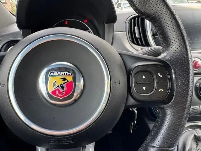 Fiat Abarth 595 1.4 T-Jet 70th Anniversary Pista. KRACHTIG uit 2019, foto 15