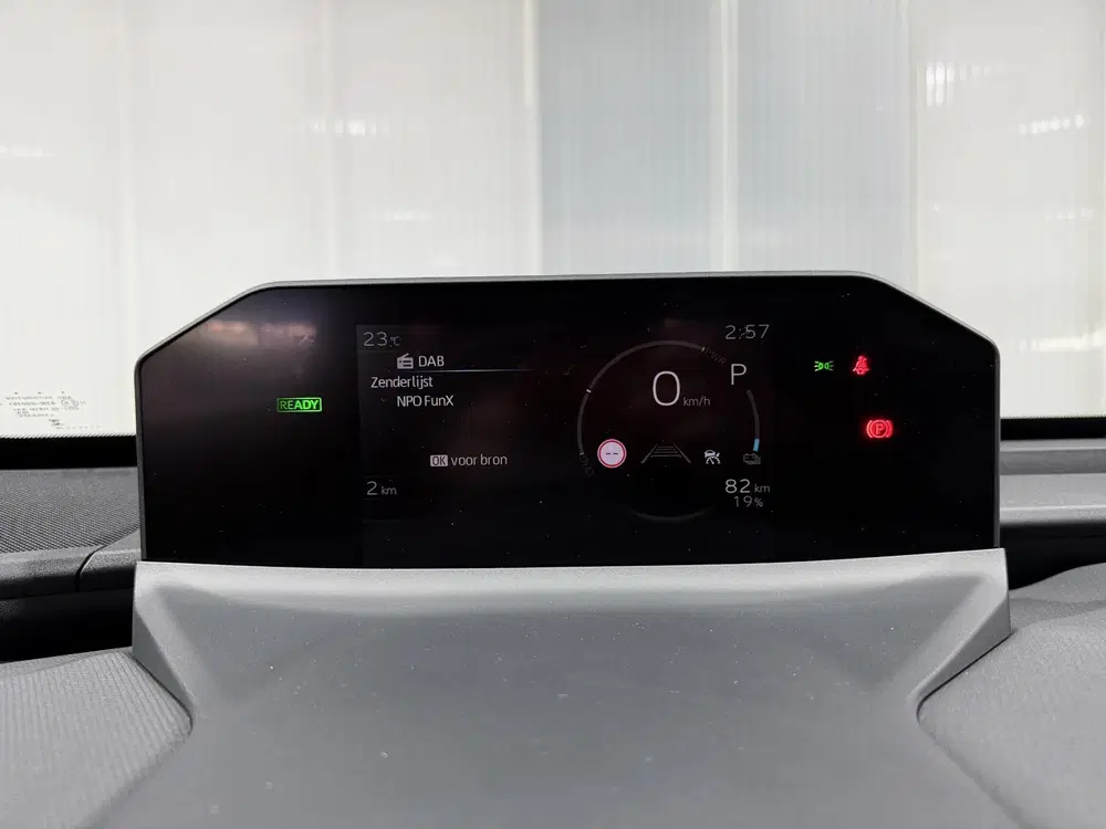 Toyota bZ4X Active Limited Edition 58 kWh Snel Leverba uit 2026, foto 11