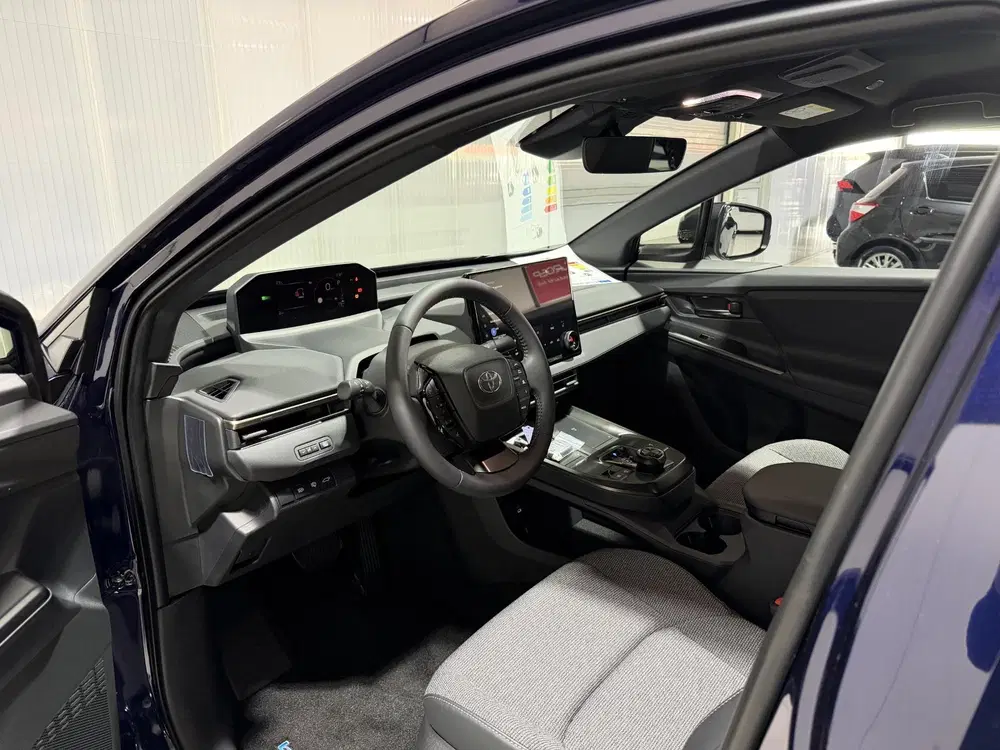 Toyota bZ4X Active Limited Edition 58 kWh Snel Leverba uit 2026, foto 17