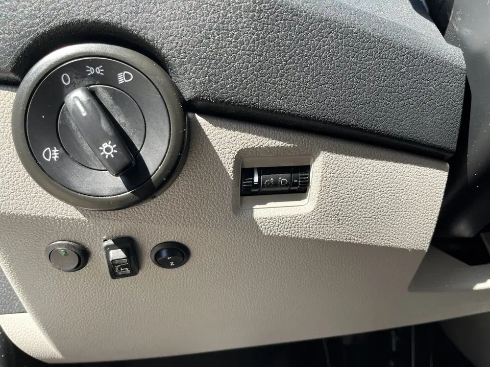 Volkswagen Transporter 2.0 TDI L2H1 DC Euro 6 Hiab 013T Laad uit 2019, foto 10