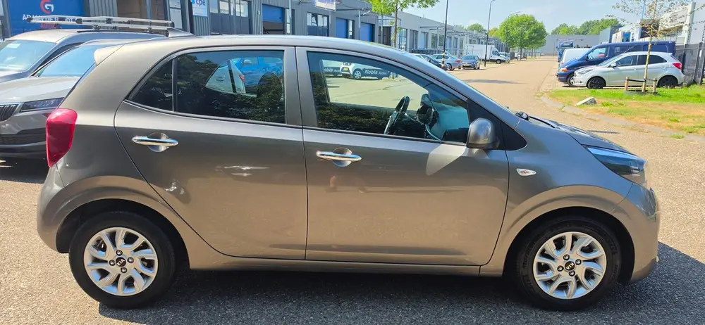 Kia Picanto 1.2 84PK AUTOMAAT Airco Camera Carplay® 10 uit 2019, foto 3