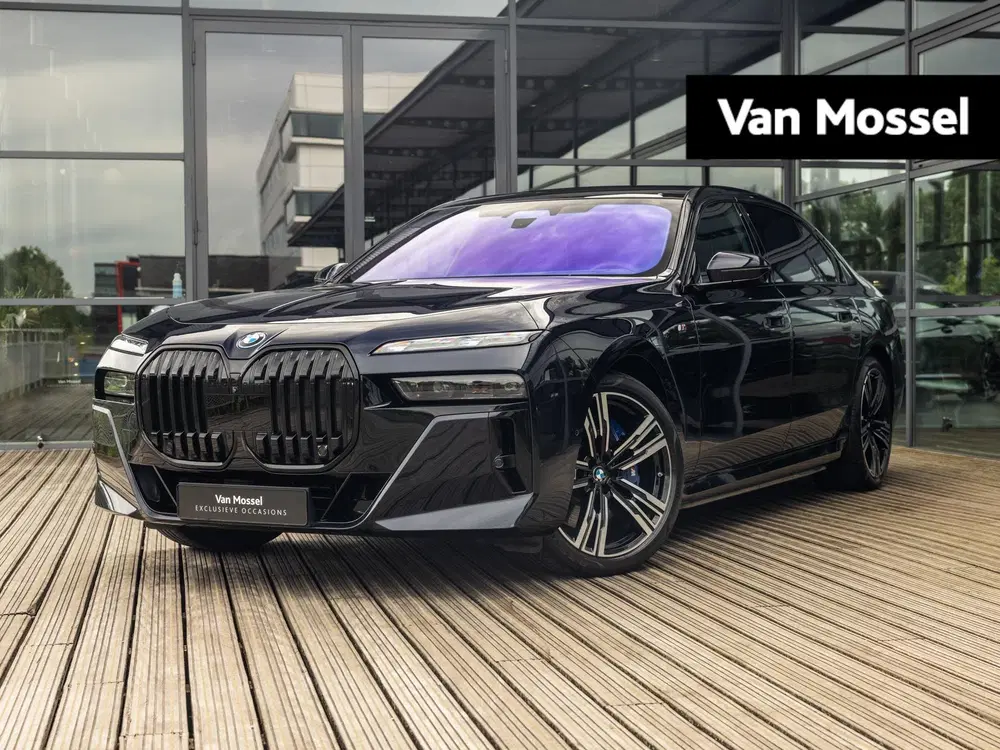 BMW i7 xDrive60 106 kWh uit 2023