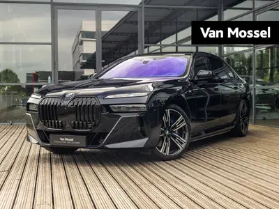 BMW i7 xDrive60 106 kWh uit 2023