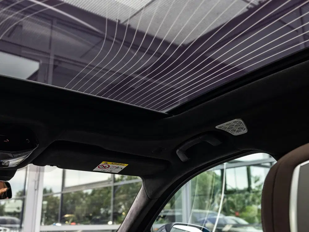 BMW i7 xDrive60 106 kWh uit 2023, foto 17