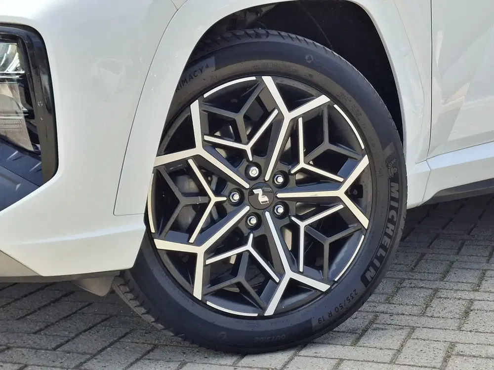 Hyundai TUCSON 1.6 T-GDI HEV N Line Sky uit 2023, foto 3
