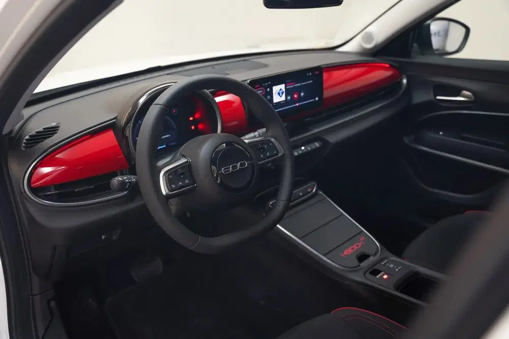 Fiat 600e RED 54 kWh [ LED Apple uit 2024, foto 14