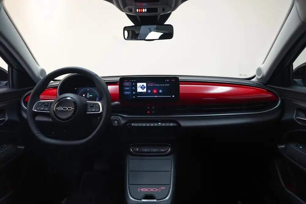 Fiat 600e RED 54 kWh [ LED Apple uit 2024, foto 4