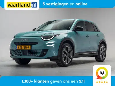 Fiat 600 600e La Prima 54 kWh [ Navi Camera Apple uit 2025