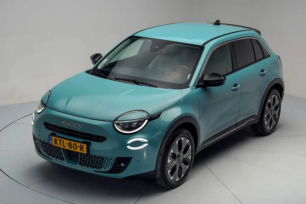 Fiat 600 600e La Prima 54 kWh [ Navi Camera Apple uit 2025, foto 17