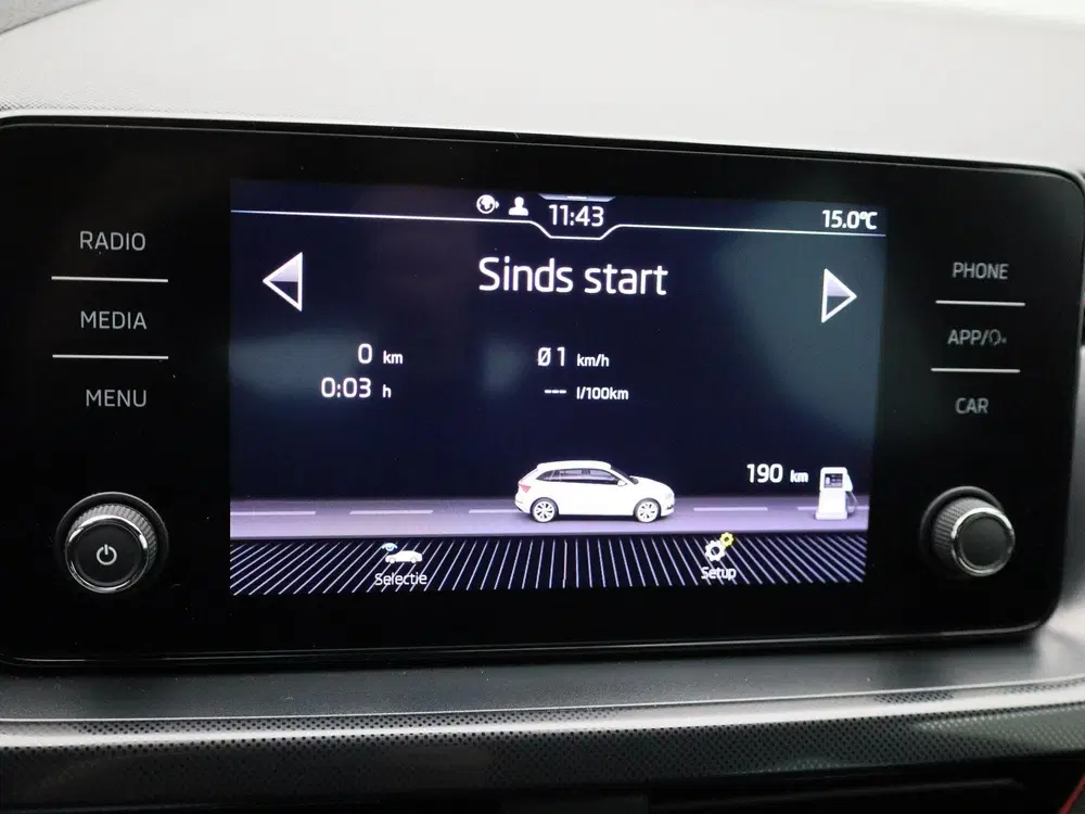 Skoda Scala 1.0 TSI Sport Business uit 2020, foto 19