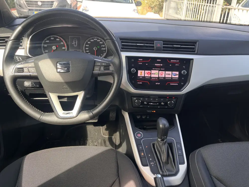 SEAT Arona 1.0 TSI AUTOMAAT Xcellence Business Intense uit 2019, foto 8