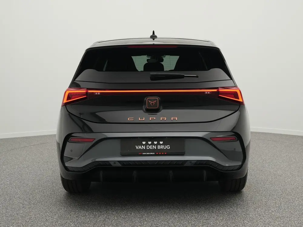 Cupra Born 63 kWh 231pk uit 2025, foto 6