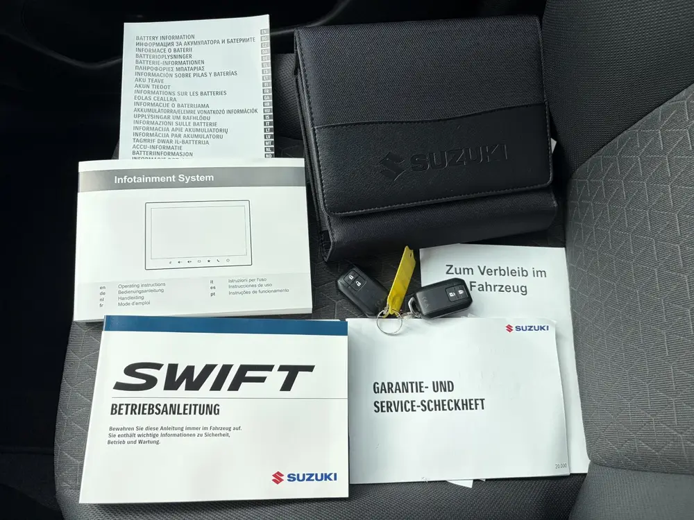 Suzuki Swift 1.2 Select Smart Hybrid uit 2026, foto 5