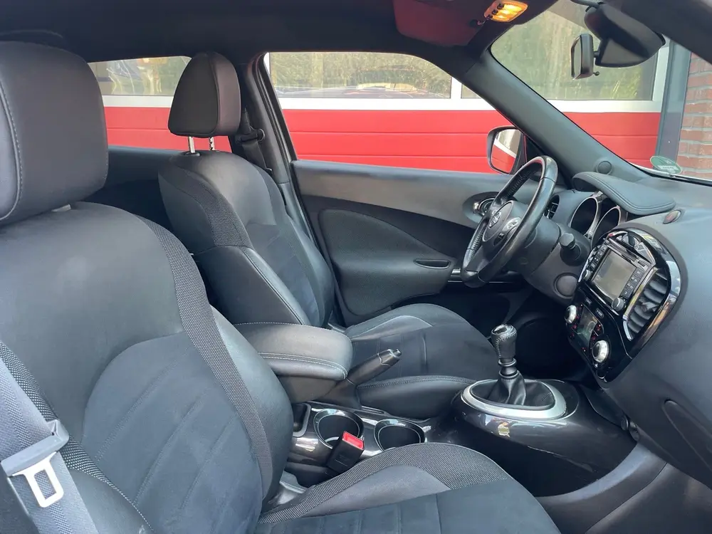 Nissan Juke N-Line 1.2 DIG-T, Trekhaak, Navi, All-seasonband uit 2019, foto 13