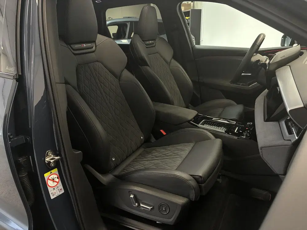 Audi Q6 e-tron Launch edition 83 kWh uit 2025, foto 16