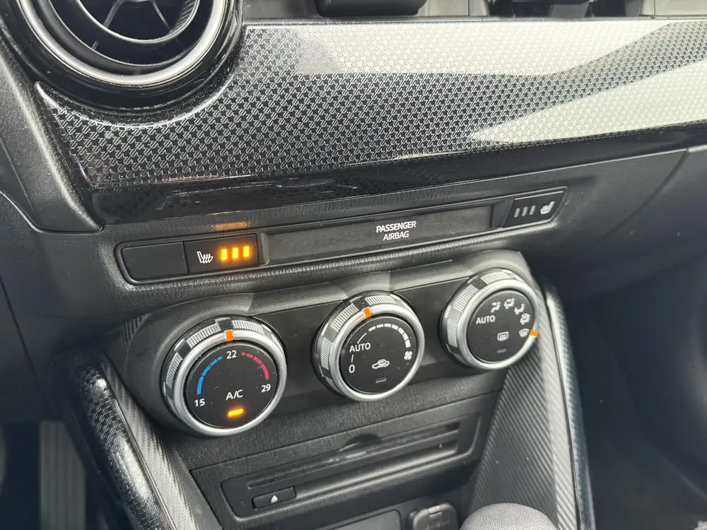 Mazda 2 1.5 Skyactiv-G TS+ Automaat | LED | DODEHOEK DETECTI uit 2019, foto 10
