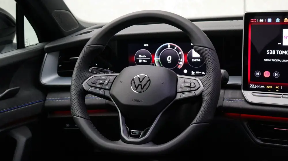 Volkswagen Tayron 1.5 eHybrid 272 PK R-Line Edition | Massag uit 2026, foto 20