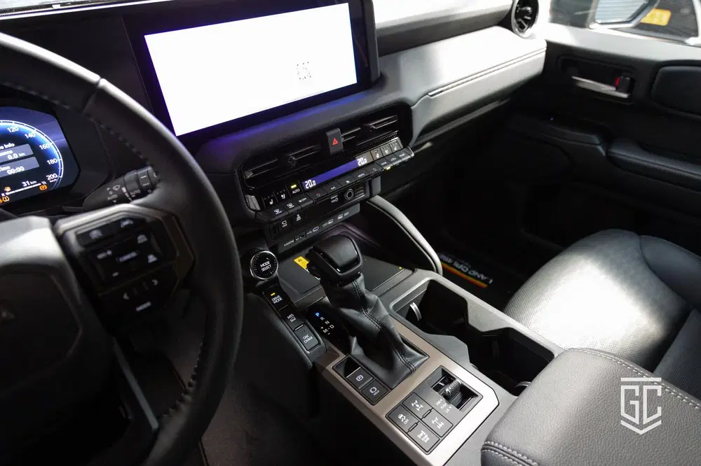 Toyota Land Cruiser 2.8 D-4D Blind Van First Edition uit 2024, foto 17