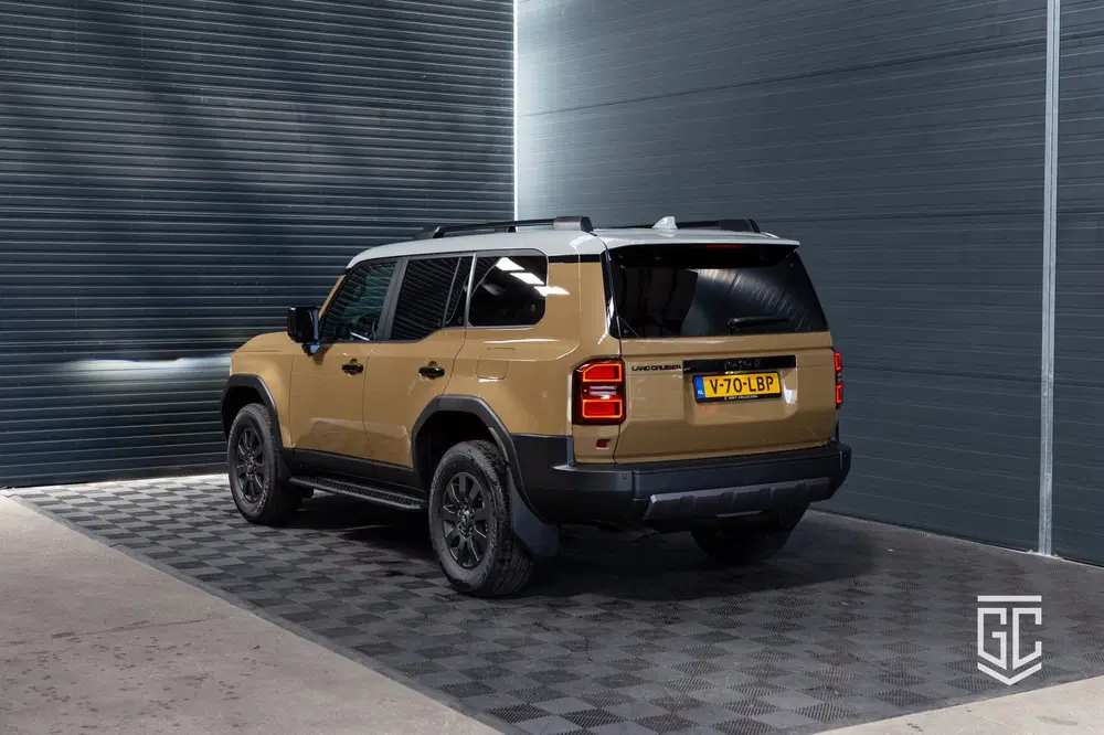 Toyota Land Cruiser 2.8 D-4D Blind Van First Edition uit 2024, foto 4
