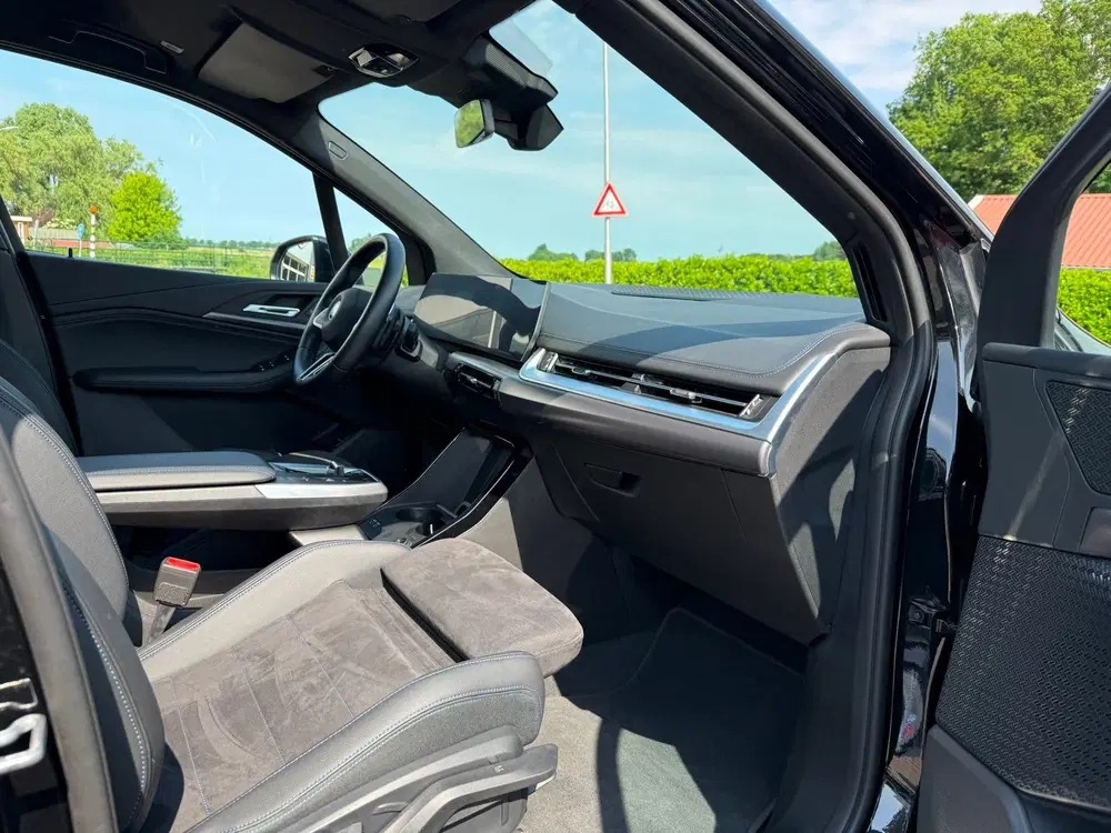 BMW 2-serie 225e xDrive M Sportpakket Aut. uit 2022, foto 6