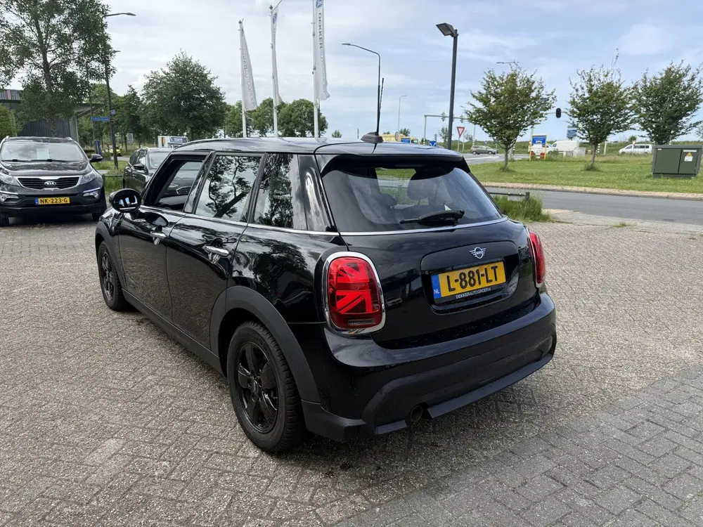 Mini One 1.5 One Essential 90PK 5 Deurs met Navigat uit 2021, foto 4