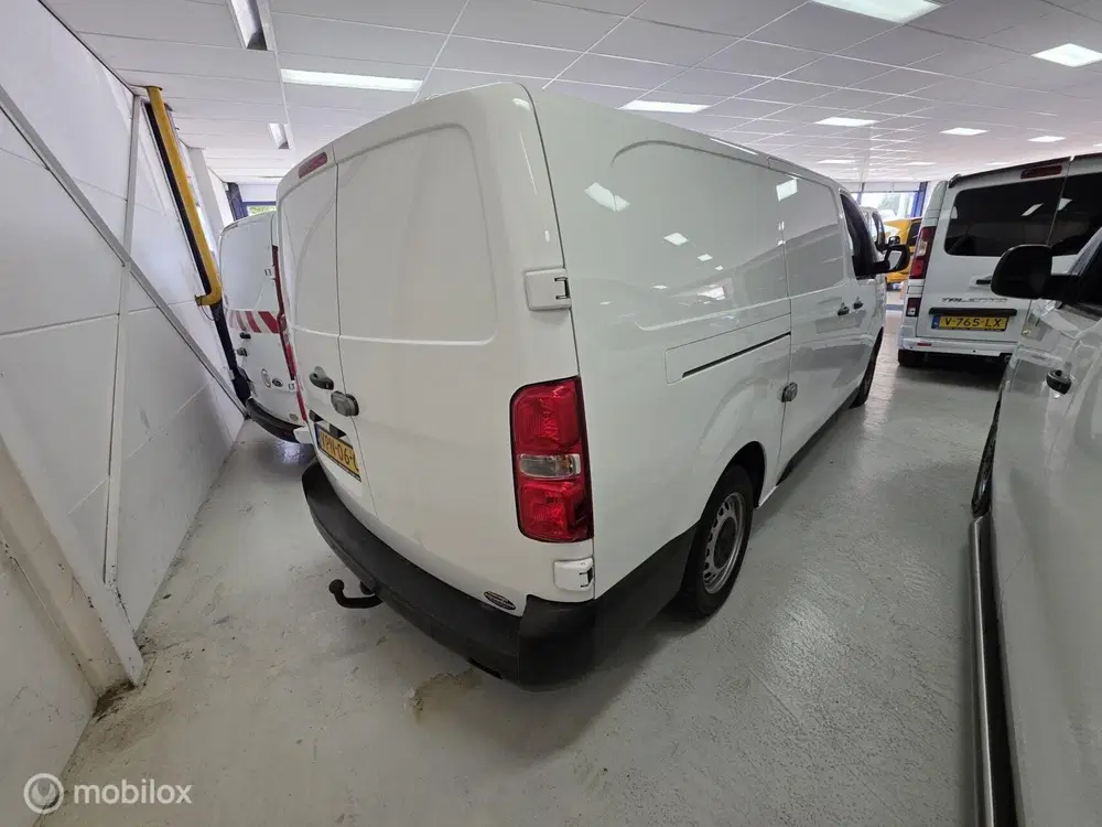 Toyota Proace 2.0 D-4D Airco Cruise P.Sensoren uit 2022, foto 3