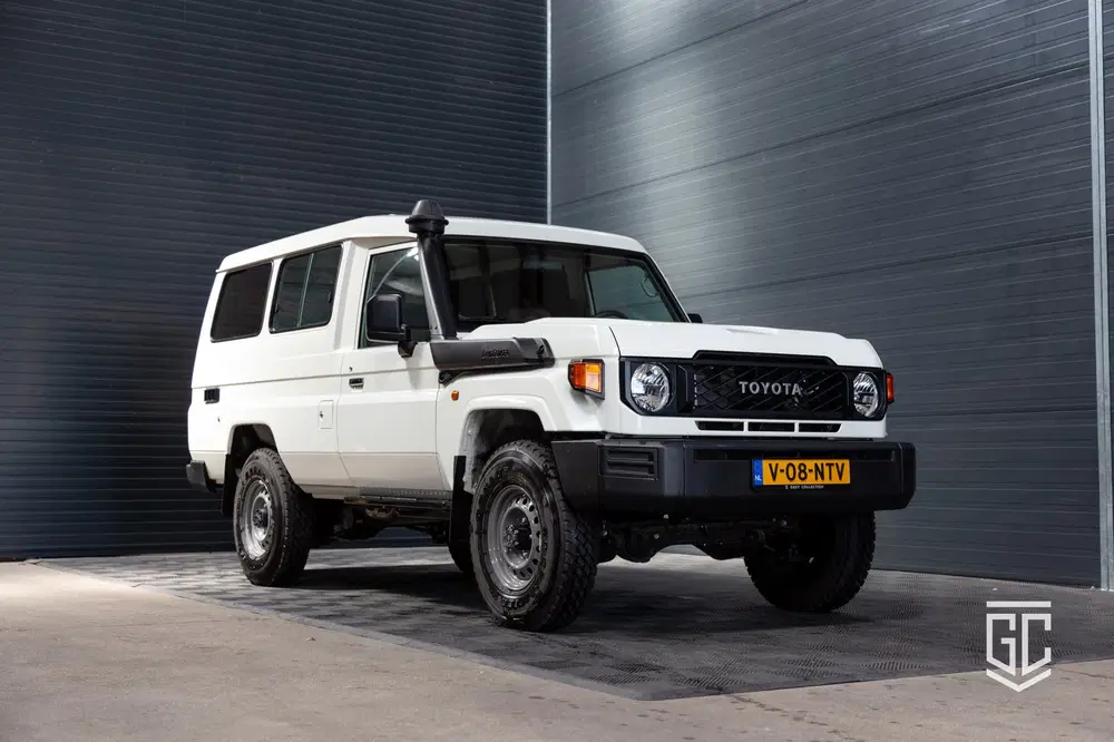 Toyota Land Cruiser GRJ78 M uit 2024