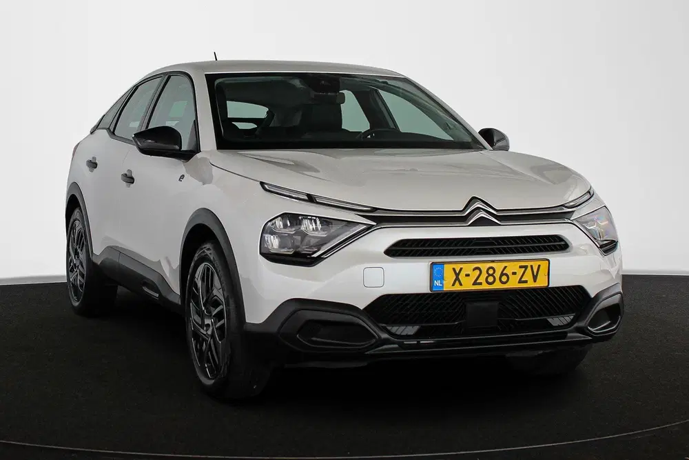 Citroën C4 Citroen Ë-C4 You 50 kWh Achteruitrijcamera uit 2024, foto 2