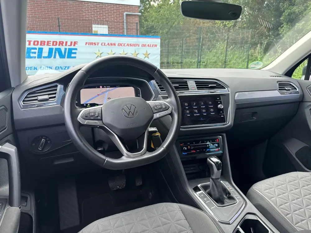 Volkswagen Tiguan TSI 245PK eHYBRIDE DSG LIFE VIRTUAL/CAMERA uit 2022, foto 10