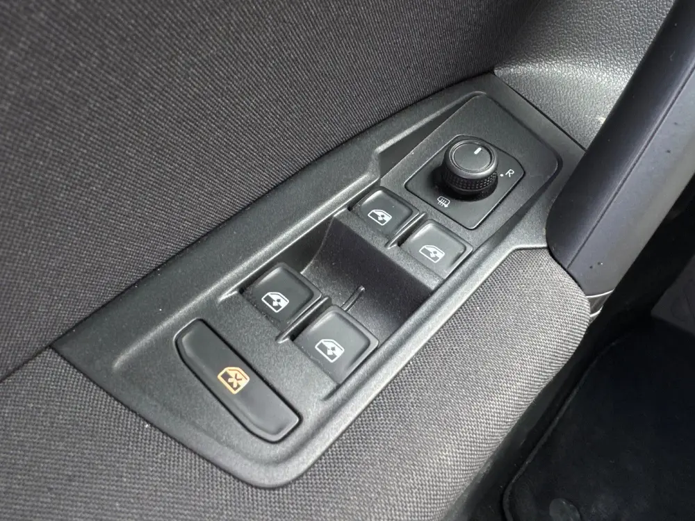Volkswagen Tiguan TSI 245PK eHYBRIDE DSG LIFE VIRTUAL/CAMERA uit 2022, foto 20