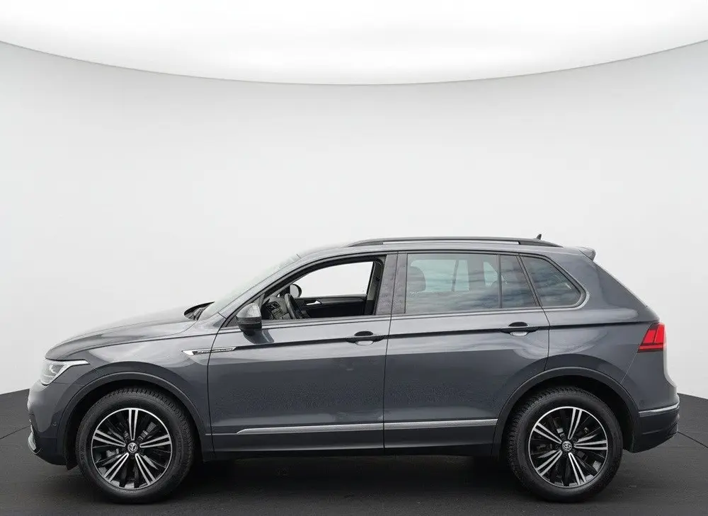 Volkswagen Tiguan TSI 245PK eHYBRIDE DSG LIFE VIRTUAL/CAMERA uit 2022, foto 5