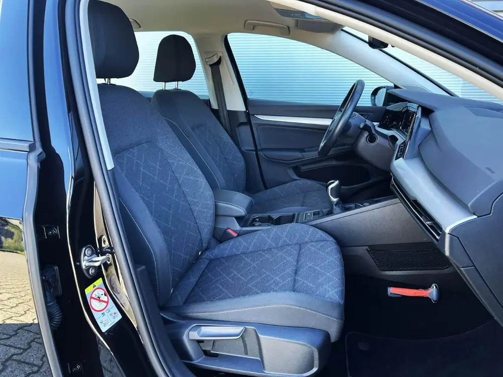 Volkswagen Golf 1.0 TSI 110pk Life | Navigatie | App Connect uit 2023, foto 16