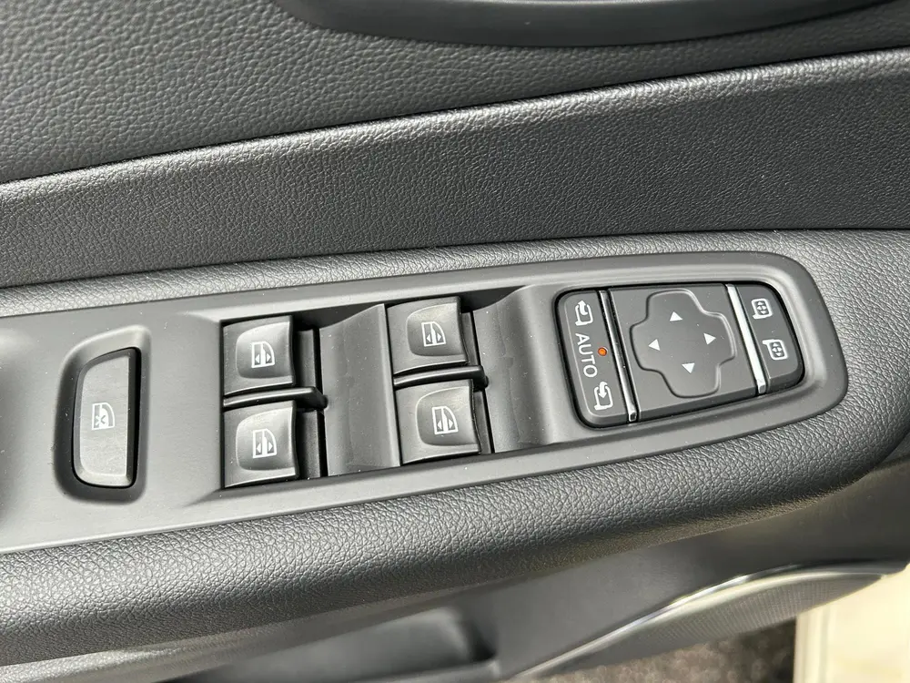 Renault Captur 1.3 TCe Intens uit 2019, foto 16