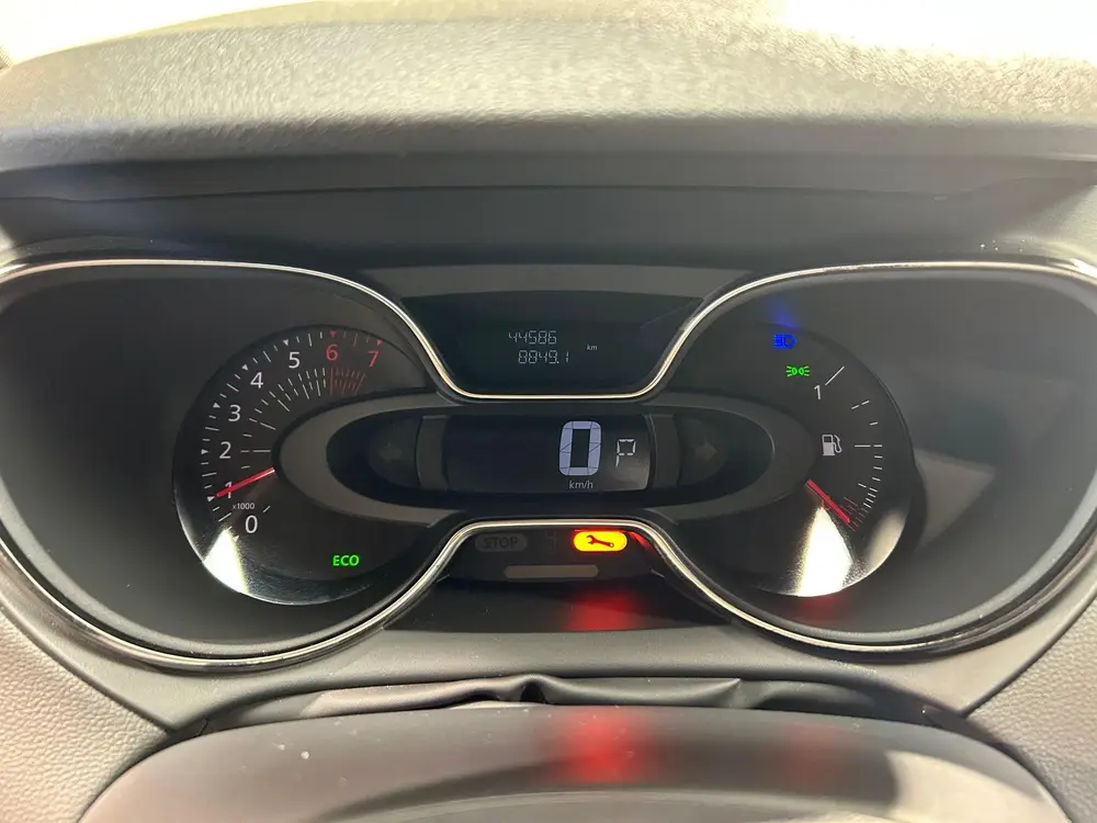 Renault Captur 1.3 TCe Intens uit 2019, foto 4