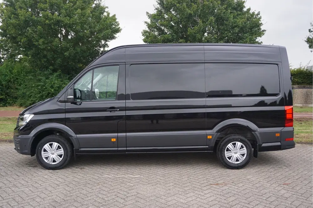 Volkswagen Crafter 35 177PK L3H3 AUT BPM VRIJ Navi uit 2024, foto 2