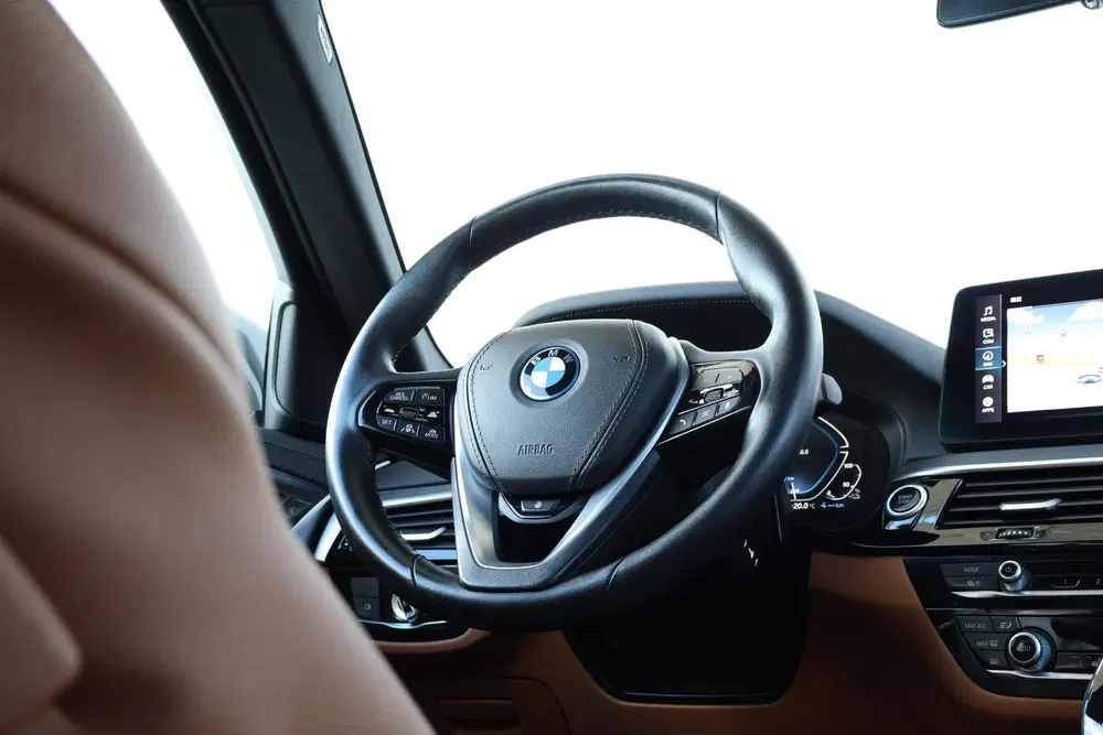 BMW 5-serie 530e Business Edition Plus uit 2022, foto 13