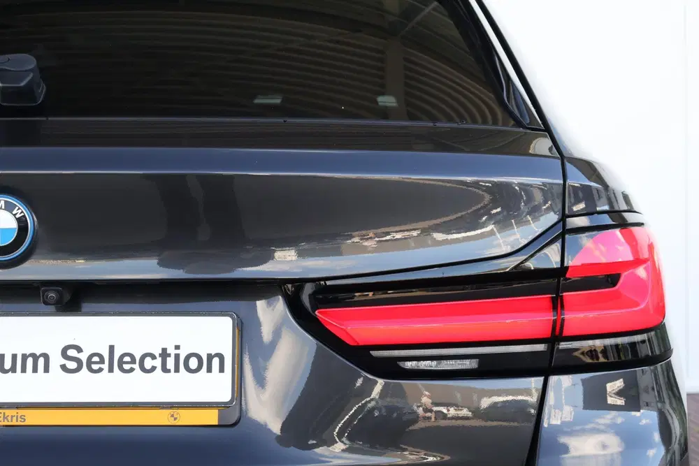 BMW 5-serie 530e Business Edition Plus uit 2022, foto 9