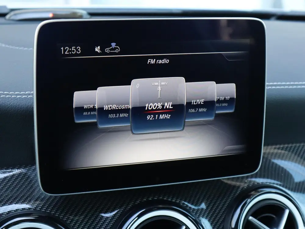 Mercedes-Benz GLA 200 Business uit 2019, foto 20