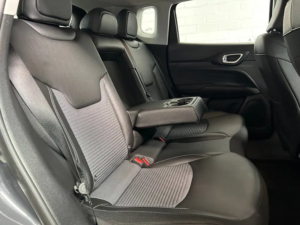 Jeep Compass 1.5T e-Hybrid. 360 camera uit 2024, foto 14