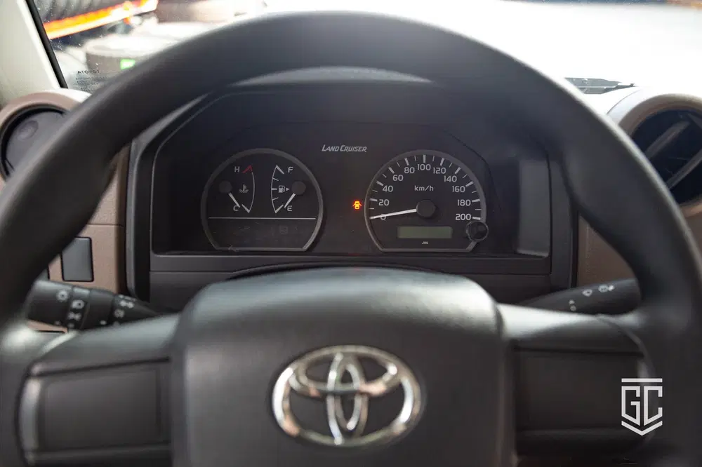 Toyota Land Cruiser GDJ79 Double Cab E A uit 2024, foto 11