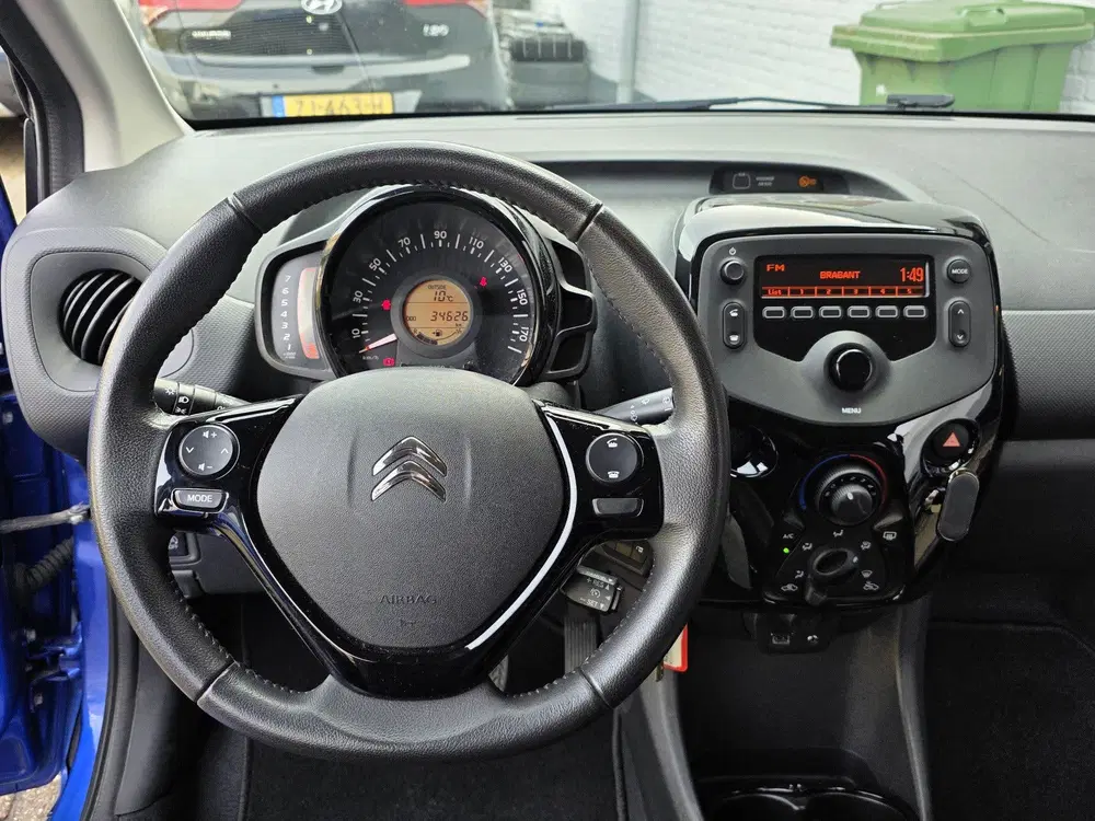 Citroën C1 1.0 VTi Feel uit 2020, foto 2