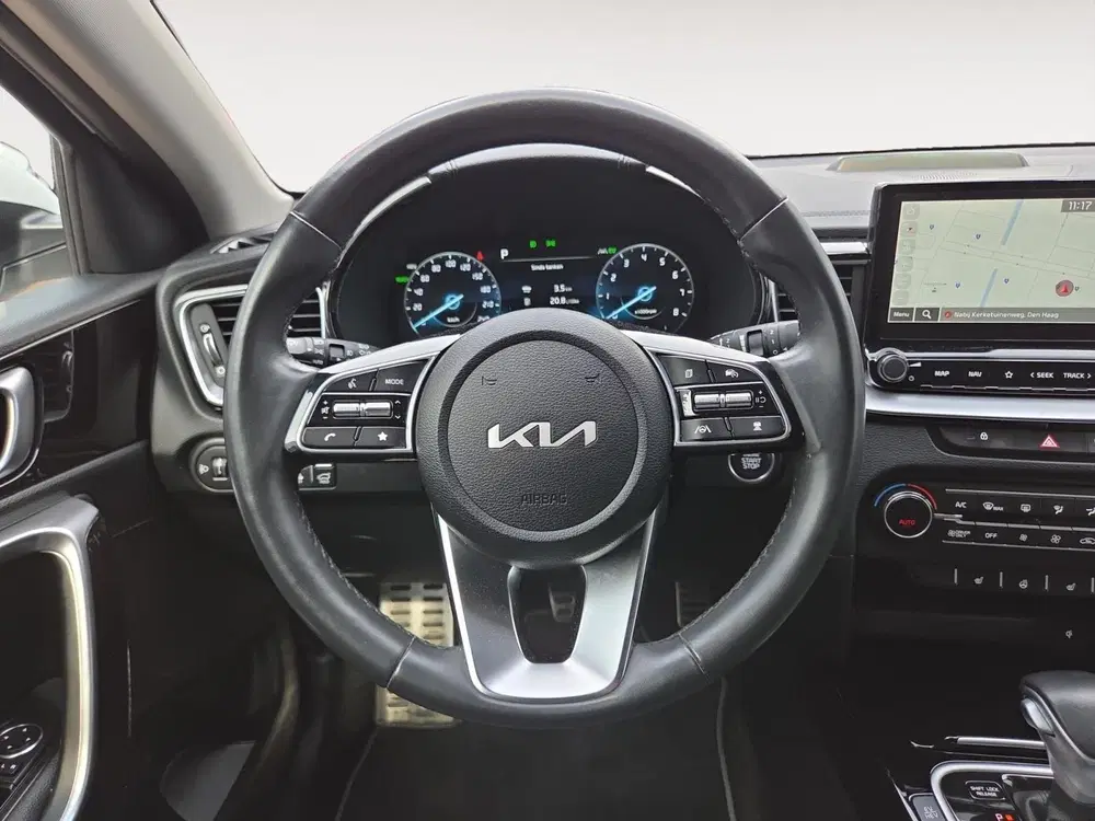 Kia Ceed 1.6i PHEV DynamicPlusLine Navi uit 2024, foto 14