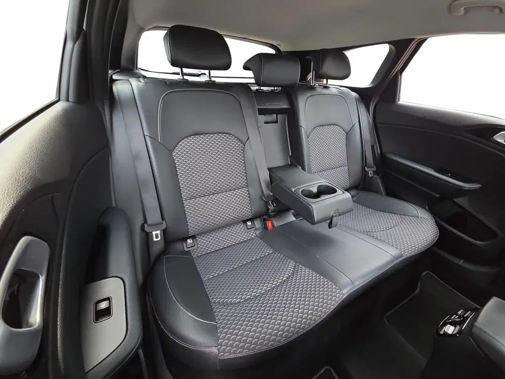 Kia Ceed 1.6i PHEV DynamicPlusLine Navi uit 2024, foto 9