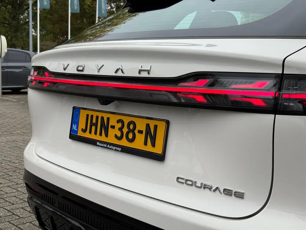 Voyah Courage BEV 80 kWh Performance Edition 4WD 435pk | 360 uit 2025, foto 20